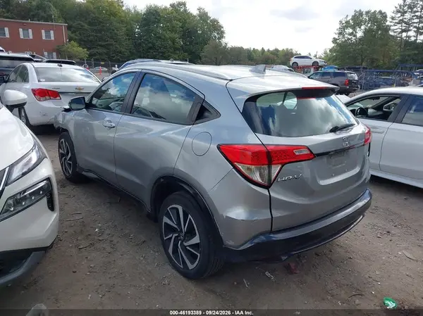 3CZRU6H10KG702954 — 2019 Honda HR-V, фото 3 с аукциона IAAI, Передняя часть