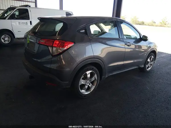 2019 HONDA HR-V VIN 3CZRU5H3XKG702634 фото 4