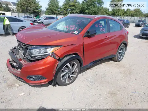 2019 Honda Hr-V Sport VIN 3CZRU6H17KG706256 фото 3