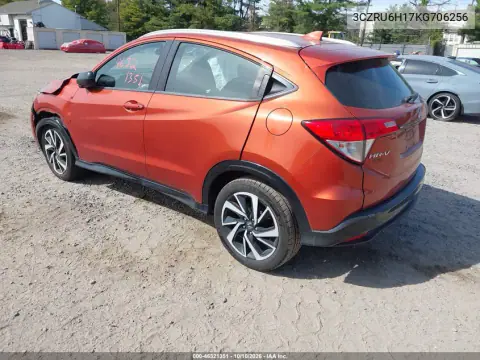 2019 Honda Hr-V Sport VIN 3CZRU6H17KG706256 фото 4