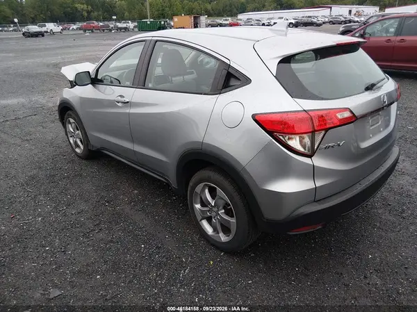 3CZRU6H34LM738392 — 2020 Honda HR-V, фото 3 с аукциона IAAI 12.10.2026, Передняя часть
