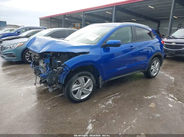 3CZRU6H54LM720847 — 2020 Honda HR-V, фото 2 с аукциона IAAI, Передняя часть