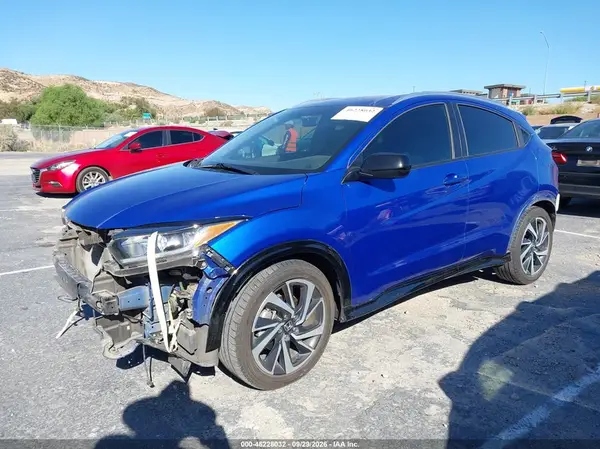 3CZRU5H12LG700571 — 2020 Honda HR-V, фото 2 с аукциона IAAI, Передняя часть