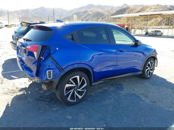 3CZRU5H12LG700571 — 2020 Honda HR-V, фото 4 с аукциона IAAI, Передняя часть