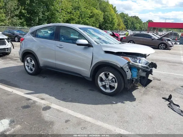 3CZRU6H33MM736716 — 2021 Honda HR-V, Передняя часть (Front End), фото до ремонта