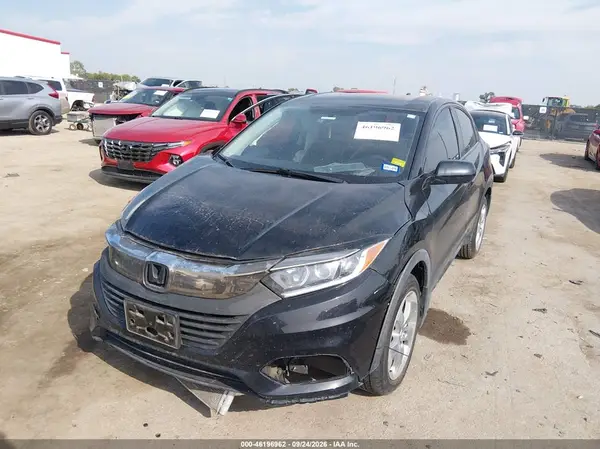 3CZRU5H39NM704932 — 2022 Honda HR-V, фото 2 с аукциона IAAI, Передняя часть справа