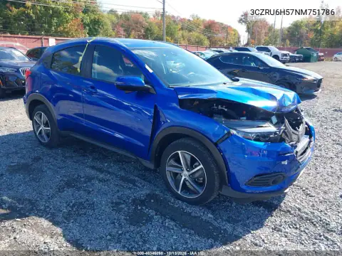 3CZRU6H57NM751786 — 2022 Honda HR-V, Передняя часть, фото до ремонта