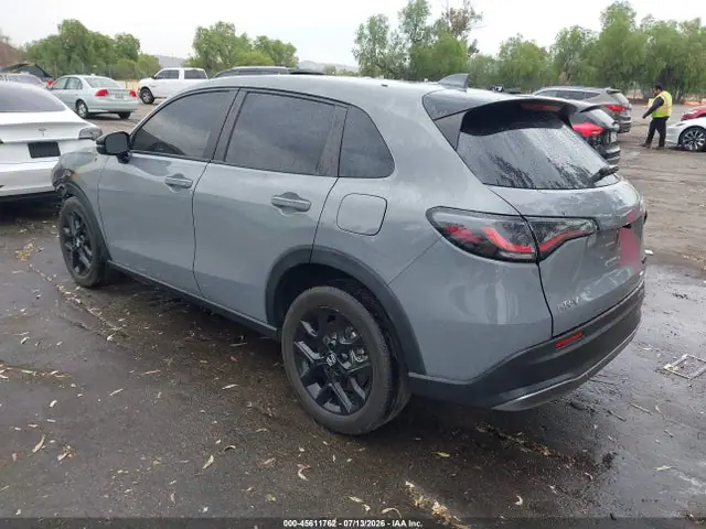 3CZRZ2H59RM777760 — 2024 Honda HR-V, фото 3 с аукциона IAAI 29.09.2026, Пожар двигателя