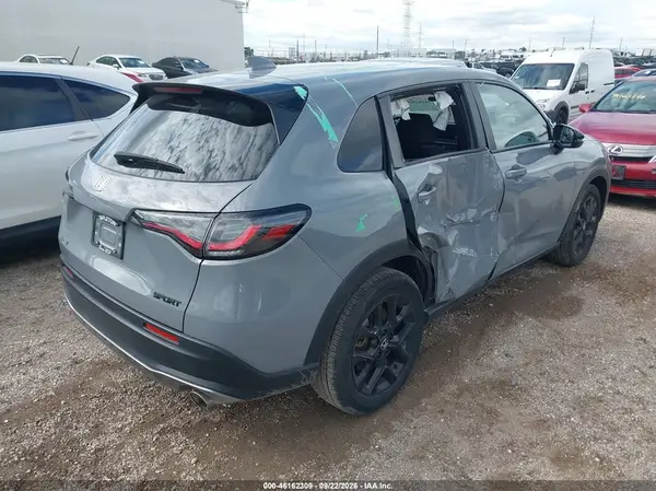 3CZRZ2H53RM744575 — 2024 Honda HR-V, фото 4 с аукциона IAAI, Левый бок