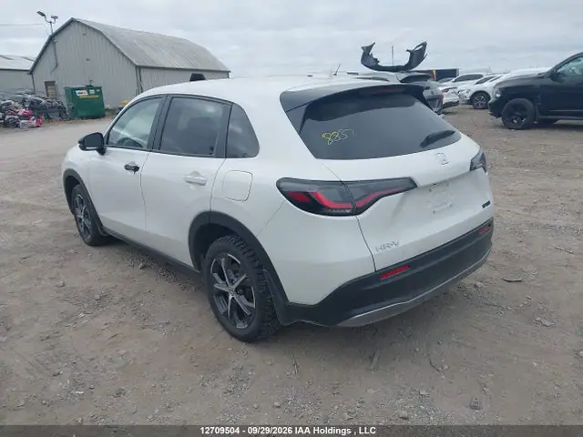 3CZRZ2H53SM111855 — 2025 Honda HR-V, фото 3 с аукциона IAAI 13.10.2026, Вандализм