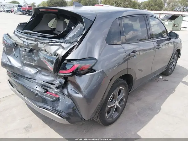 3CZRZ1H72SM753110 — 2025 Honda HR-V, фото 4 с аукциона IAAI, Передняя часть