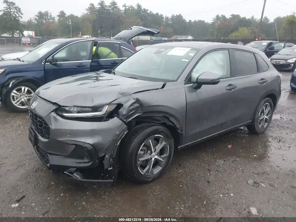 3CZRZ2H78SM778745 — 2025 Honda HR-V, фото 2 с аукциона IAAI, Естественный износ