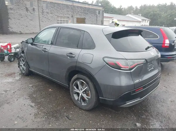 3CZRZ2H78SM778745 — 2025 Honda HR-V, фото 3 с аукциона IAAI, Естественный износ