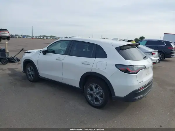 3CZRZ2H37TM761787 — 2026 Honda HR-V, фото 3 с аукциона IAAI, Передняя часть