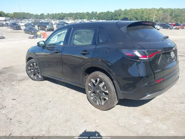 3CZRZ1H78VM709732 — 2027 Honda HR-V, фото 3 с аукциона IAAI, Передняя часть справа