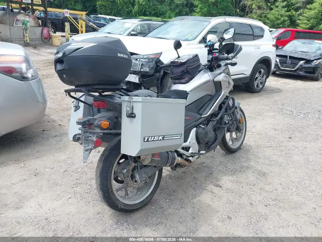 JH2RC8700GK000041 — 2016 Honda NC700X, фото 4 с аукциона IAAI 06.10.2026, Передняя часть