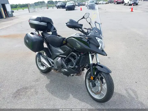 2015 Honda Nc700xd VIN JH2RC6344FK100235 фото 1