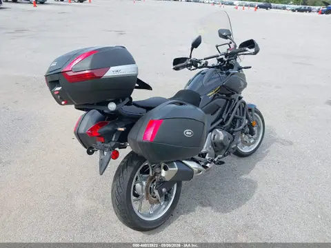 2015 Honda Nc700xd VIN JH2RC6344FK100235 фото 4