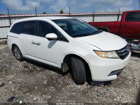 5FNRL5H47EB077668 — 2014 Honda Odyssey EX, Передняя часть (Front End), фото до ремонта