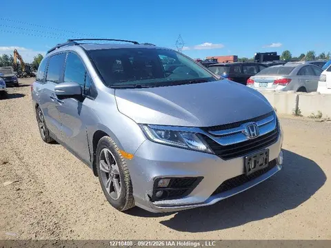 5FNRL6H40JB503877 — 2018 Honda Odyssey EX, Передняя часть (Front), фото до ремонта