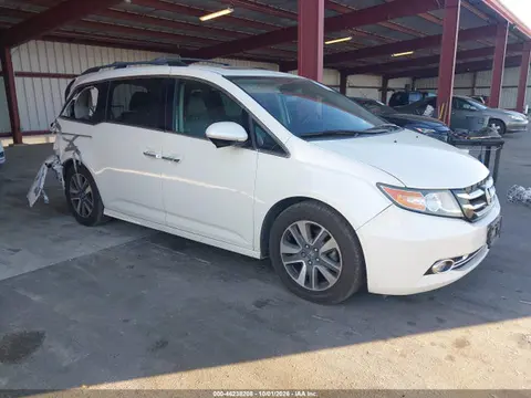 5FNRL5H98EB038616 — 2014 Honda Odyssey Touring/Touring Elite, Задняя часть (Rear), фото до ремонта