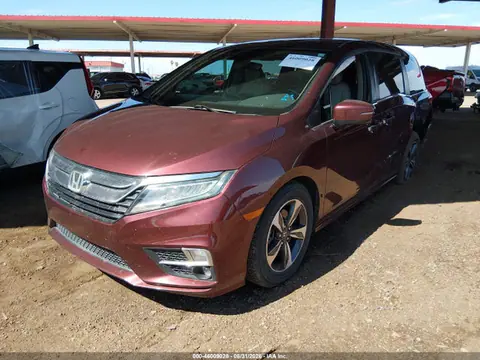 2019 Honda Odyssey Touring VIN 5FNRL6H82KB036613 фото 2