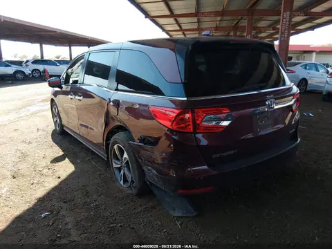 2019 Honda Odyssey Touring VIN 5FNRL6H82KB036613 фото 3