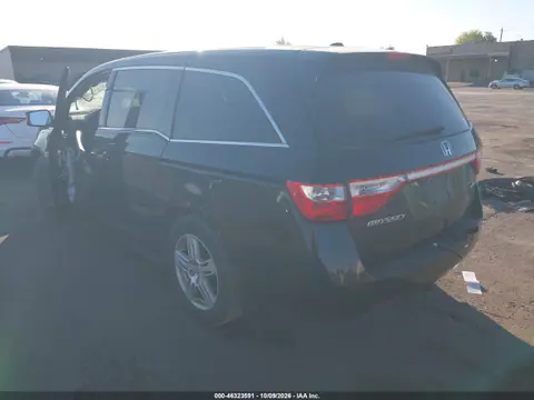 2011 Honda Odyssey Touring/Touring Elite VIN 5FNRL5H99BB031007 фото 4