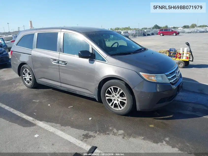 5FNRL5H69BB071979 — 2011 Honda Odyssey, фото 2 с аукциона IAAI, Град