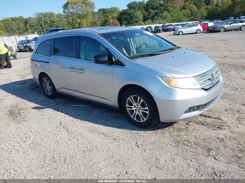 5FNRL5H63CB069212 — 2012 Honda Odyssey, Левый бок, фото до ремонта