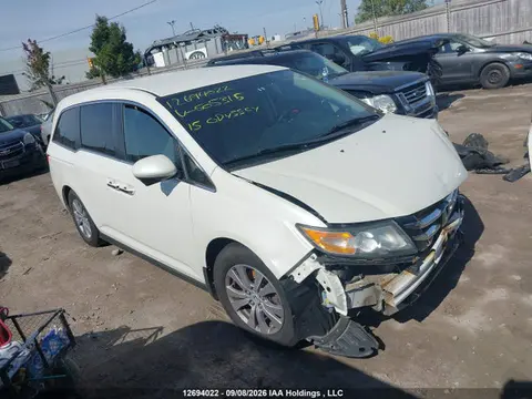 5FNRL5H4XFB505315 — 2015 Honda Odyssey, Передняя часть (Front), фото до ремонта
