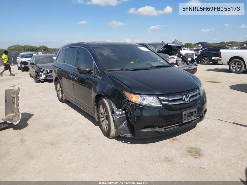 5FNRL5H69FB055173 — 2015 Honda Odyssey, фото 2 с аукциона IAAI, Передняя часть