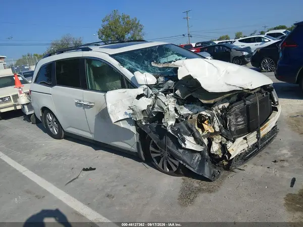 5FNRL5H6XGB075613 — 2016 Honda Odyssey, Передняя часть (Front End), фото до ремонта