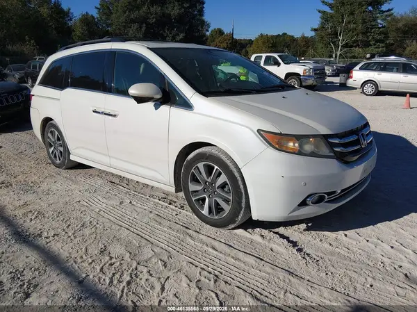 5FNRL5H91GB047791 — 2016 Honda Odyssey, Задняя часть (Rear), фото до ремонта