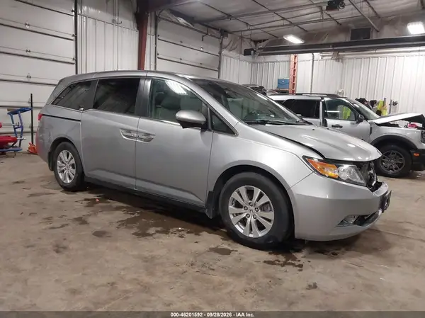 5FNRL5H64GB015925 — 2016 Honda Odyssey, Передняя часть (Front End), фото до ремонта