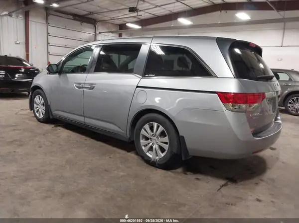 5FNRL5H64GB015925 — 2016 Honda Odyssey, фото 3 с аукциона IAAI, Передняя часть