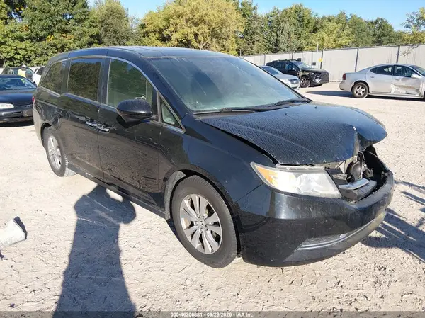 5FNRL5H60HB024851 — 2017 Honda Odyssey, Передняя часть слева (Left Front), фото до ремонта