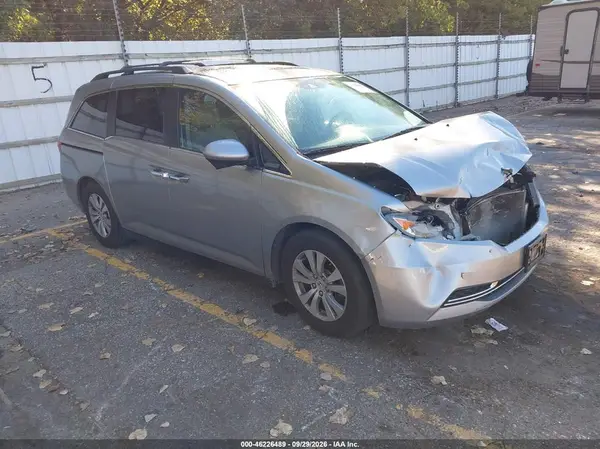 5FNRL5H60HB014577 — 2017 Honda Odyssey, Передняя часть (Front End), фото до ремонта