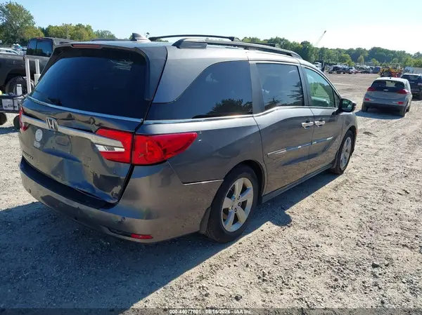 5FNRL6H7XJB028507 — 2018 Honda Odyssey, фото 4 с аукциона IAAI 13.10.2026, Задняя часть