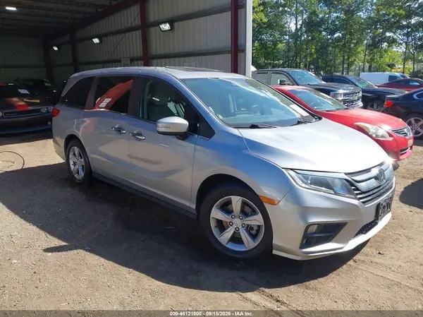 5FNRL6H73JB059968 Honda Odyssey 2018 — повреждение Левый бок, фото до ремонта