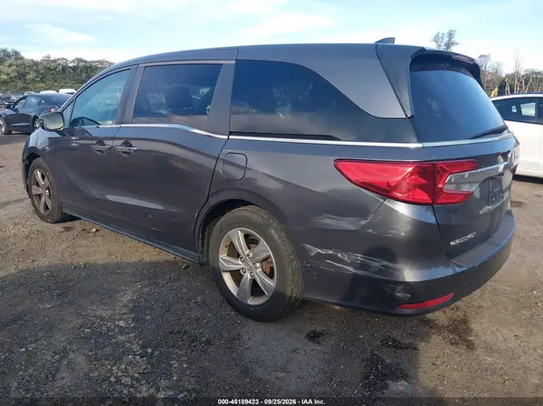 5FNRL6H56JB106778 — 2018 Honda Odyssey, фото 3 с аукциона IAAI, Естественный износ