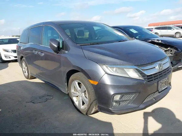 5FNRL6H56JB061955 — 2018 Honda Odyssey, Естественный износ (Normal Wear & Tear), фото до ремонта