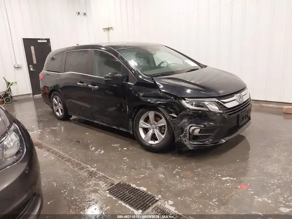 5FNRL6H77JB091760 — 2018 Honda Odyssey, Правый бок (Right Side), фото до ремонта