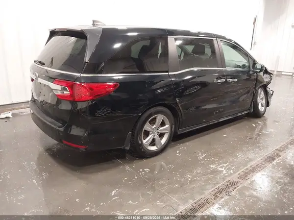 5FNRL6H77JB091760 — 2018 Honda Odyssey, фото 4 с аукциона IAAI, Правый бок