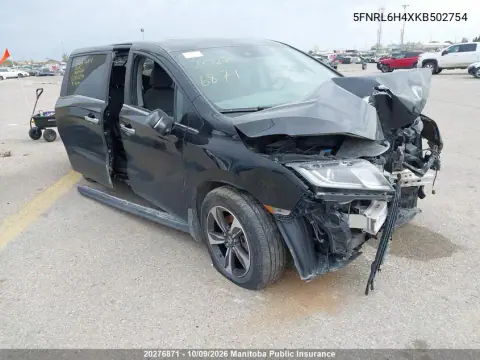 5FNRL6H4XKB502754 — 2019 Honda Odyssey, Передняя часть, фото до ремонта
