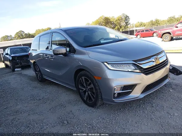 5FNRL6H94KB126371 — 2019 Honda Odyssey, Передняя часть слева (Left Front), фото до ремонта