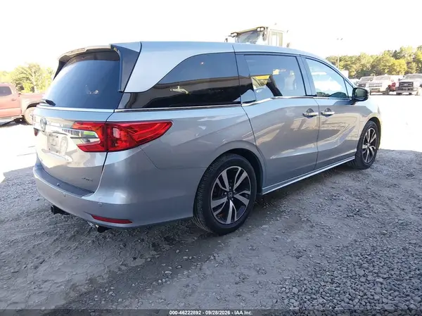 5FNRL6H94KB126371 — 2019 Honda Odyssey, фото 4 с аукциона IAAI, Передняя часть слева