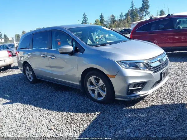 5FNRL6H76LB072734 — 2020 Honda Odyssey, Передняя часть слева (Left Front), фото до ремонта