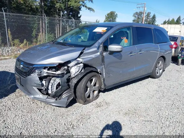 5FNRL6H76LB072734 — 2020 Honda Odyssey, фото 2 с аукциона IAAI, Передняя часть слева
