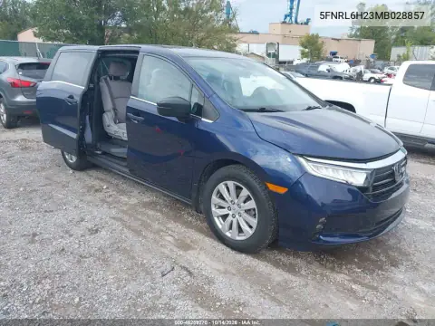 5FNRL6H23MB028857 — 2021 Honda Odyssey, Передняя часть слева, фото до ремонта